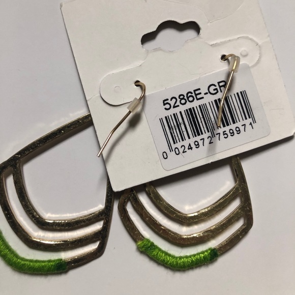 Crave Gold / Green Long Statement Earrings💚💚💚 - Picture 2 of 2